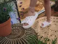 Crocs J2 jaki to rozmiar? Odkryj, co oznacza w różnych systemach