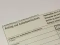 Antrag auf Arbeitserlaubnis. Formular für ausländische Arbeitnehmer, die eine Erlaubnis zum Arbeiten ohne Arbeitserlaubnis beantragen.