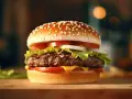 Ile kosztują duże frytki w McDonald's i KFC? Ceny, które zaskakują
