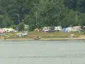 Kempingi nad jeziorem Rożnowskim - najlepsze miejsca na wypoczynek