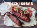 Jak wygląda prawdziwy turecki kebab? Odkryj jego sekrety i smaki