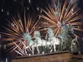 Brandenburger Tor im Feuerwerk: Ein Spektakel zum neuen Jahr.