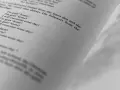 Página de libro con versos repetitivos, como "I'm goin' home!", que ilustran cómo escribir diálogos con emoción y ritmo.