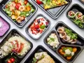 Wybierz najlepszy catering: Poradnik + checklista bez ukrytych kosztów