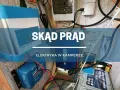 Instalacja elektryczna w kamperze: ładowarka MPPT, przetwornica i akumulator zapewniają prąd.