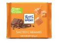 Czekoladki Ritter Sport o smaku solonego karmelu, z kawałkami karmelu i orzechów. 100% zrównoważone pozyskiwanie kakao.