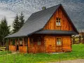 Bieszczady: Nocleg idealny? Przewodnik po lokalizacjach i typach