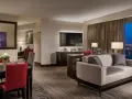 Co to jest suita w hotelu? Odkryj jej zalety i różnice z pokojem