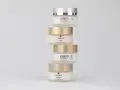 Stos kosmetyków Sesderma, idealny do pielęgnacji. Sprawdź, czy masz topestetic kod rabatowy na te produkty!