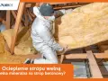 Ocieplenie stropu betonowego wełną mineralną. Pracownik w kombinezonie montuje izolację w poddaszu.