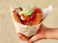 Ile kalorii ma domowy hamburger? Oblicz i odchudź!