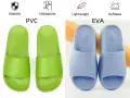 Chanclas verdes de PVC y chanclas azules de **eva material**, ligeras y suaves.