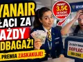 Pracownica Ryanair pokazuje pieniądze, sugerując, ile kosztuje nadbagaż w Ryanair. Klient jest zaskoczony.