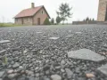 Jaki beton na podjazd wybrać, aby uniknąć pęknięć i uszkodzeń?