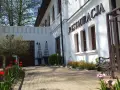 Dworek Biały Domek: Perła Smardzewic Wypoczynek i Wesela nad Zalewem