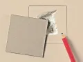 Kartonowy plaster i ołówek czekają, by pokazać, jak załatać dużą dziurę w ścianie.