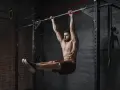CrossFit czy kalistenika? Wybierz idealny trening dla siebie