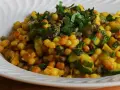 Fregola saporita con zucchine e capperi, un'idea per fregola ricette semplici e gustose.