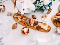 Kolacja dla gości bez stresu: Przepisy i pomysły na efekt "wow"