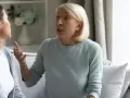 Jak postępować z toksyczną matką, aby chronić swoje zdrowie psychiczne