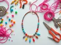 Jak zrobić duży naszyjnik - proste techniki i inspiracje DIY