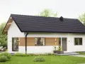 Nowoczesny budynek rekreacji indywidualnej z białymi ścianami, drewnianymi akcentami i czarnym dachem. Otoczony zielenią, z tarasem i meblami ogrodowymi.