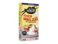 Dröm dig bort med klassisk vaniljsås, perfekt till desserten. Detta vaniljsås recept är gjort på grädde och äkta vanilj.