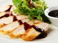 Jak zrobić sos balsamiczny do sałatek w 5 minut – prosty przepis