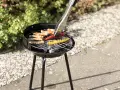 Grill węglowy: Wybierz idealny model i ciesz się smakiem na lata!