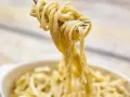 Carbonara perfecta: 5 ingredientes, sin nata y cremosa. ¿Te atreves?