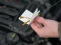 Motoröl nachfüllen: So vermeiden Sie teure Motorschäden