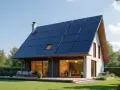Dach solarny: poznaj korzyści, koszty i porównanie z panelami fotowoltaicznymi