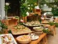 Ile kosztuje catering na 60 osób? Poznaj ceny i ukryte koszty
