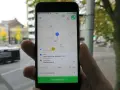 Mit dieser App kann man bequem ein Taxi bestellen und mit PayPal bezahlen. Die Fahrt kostet 14 Euro.