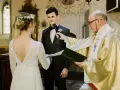 Kiedy do księdza przed ślubem? Ważne terminy i dokumenty do przygotowania