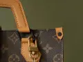 Gdzie kupić podróbki torebek Louis Vuitton i unikać oszustw