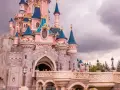 Disneyland Paris: Guida Attrazioni, Consigli per Evitare Code e Magia