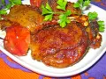 Kaczka pieczona w kawałkach, pachnąca i apetyczna, jak u Ani z "Ania gotuje". Podana z pieczonym jabłkiem i natką pietruszki.
