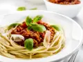 Skąd pochodzi spaghetti? Tajemnice i historie, które zaskakują