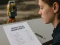 Jaki jest koszt geodety? Poznaj ceny i czynniki wpływające na stawki