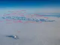 Panorama Tatr z opisem szczytów: Gerlach, Rysy, Kozi Wierch, Giewont, Babia Góra i inne. Widok z lotu ptaka.