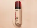 Flacon de fond de teint L'Oréal Infaillible 32H Fresh Wear, pour un maquillage bonne mine éclatant et longue tenue.