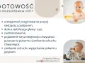 Kiedy dziecko może siedzieć z podparciem? Wskazówki: stabilna głowa, zainteresowanie jedzeniem, zanik odruchu wypychania językiem.
