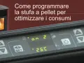 Pannello di controllo di una stufa a pellet con display digitale che mostra "on 2" e "26°C". Impara a regolare i parametri stufa a pellet per ottimizzare i consumi.