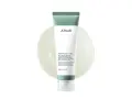 Anua Heartleaf Moisture Peeling Gel z LHA delikatnie złuszcza martwy naskórek i usuwa nadmiar sebum, pozostawiając skórę nawilżoną.