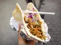 Kebab: Zdrowy wybór czy kaloryczna pułapka? Sprawdź, jak wybierać!