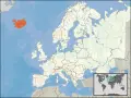 Mapa Europy z zaznaczoną na czerwono Islandią.