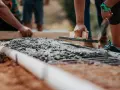 Jaki beton na fundament b20 czy b25? Wybierz mądrze i oszczędzaj
