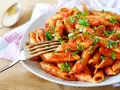 Sos Arrabbiata: Z czym serwować? Niezwykłe pomysły i inspiracje