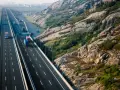 Ile jechać na autostradzie, aby uniknąć mandatów i zapewnić bezpieczeństwo?